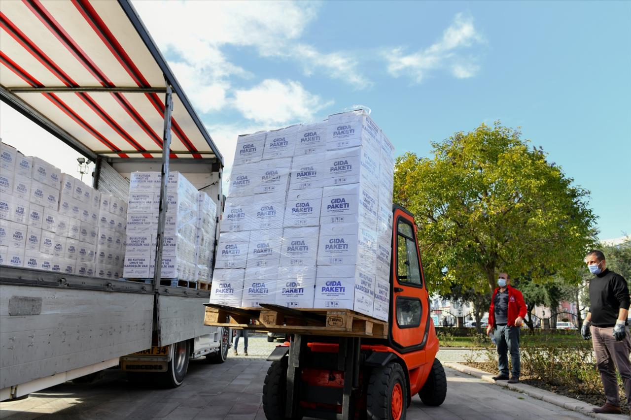 Esenyurt Belediyesi Mart Ayında Da Yardımlarını Sürdürdü