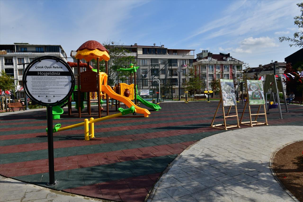 Başkan Özer Esenyurt’a Yeni Bir Park Kazandırdı