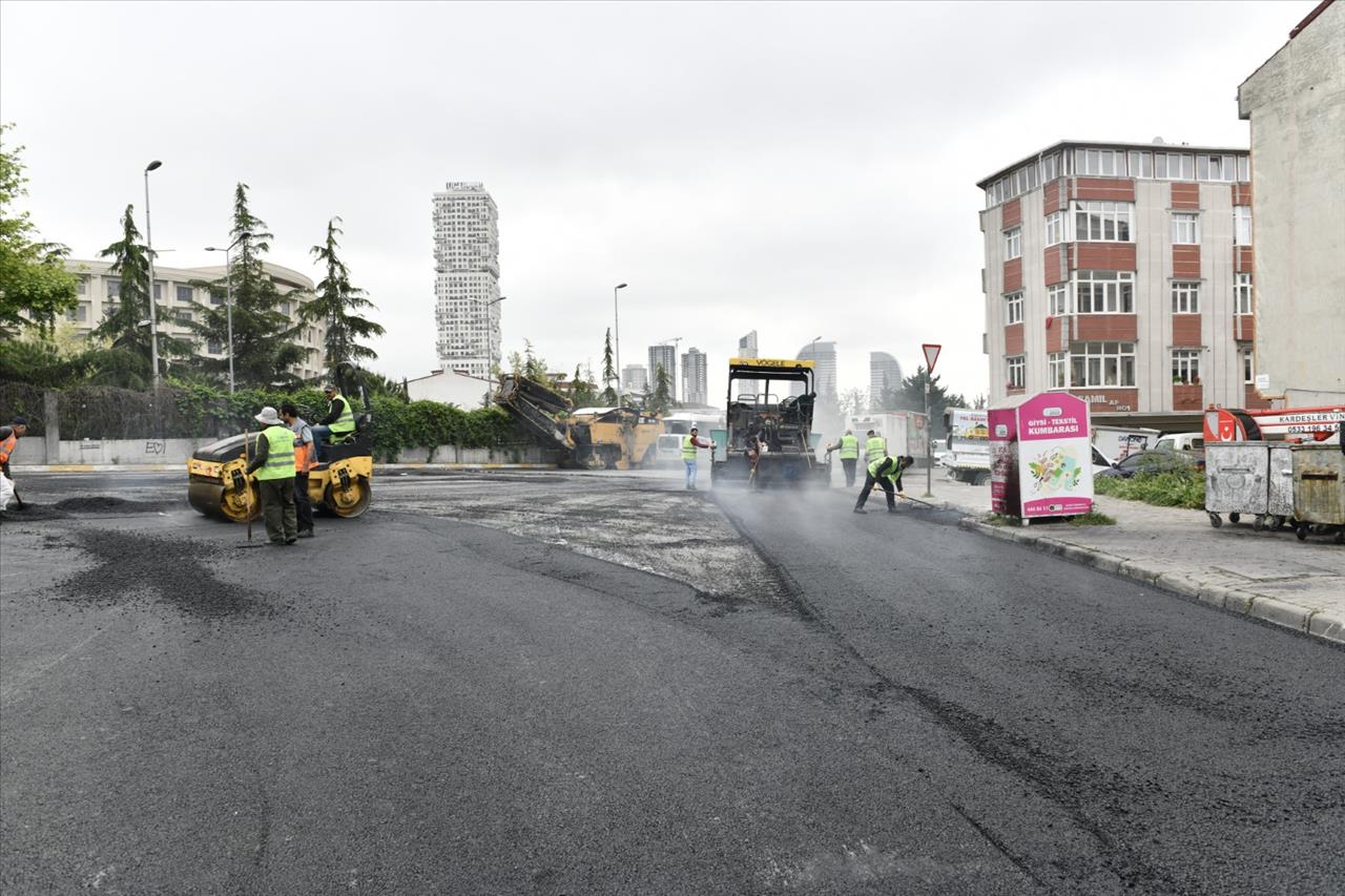 Esenyurt’un Sokakları Modern Bir Görünüme Kavuşuyor