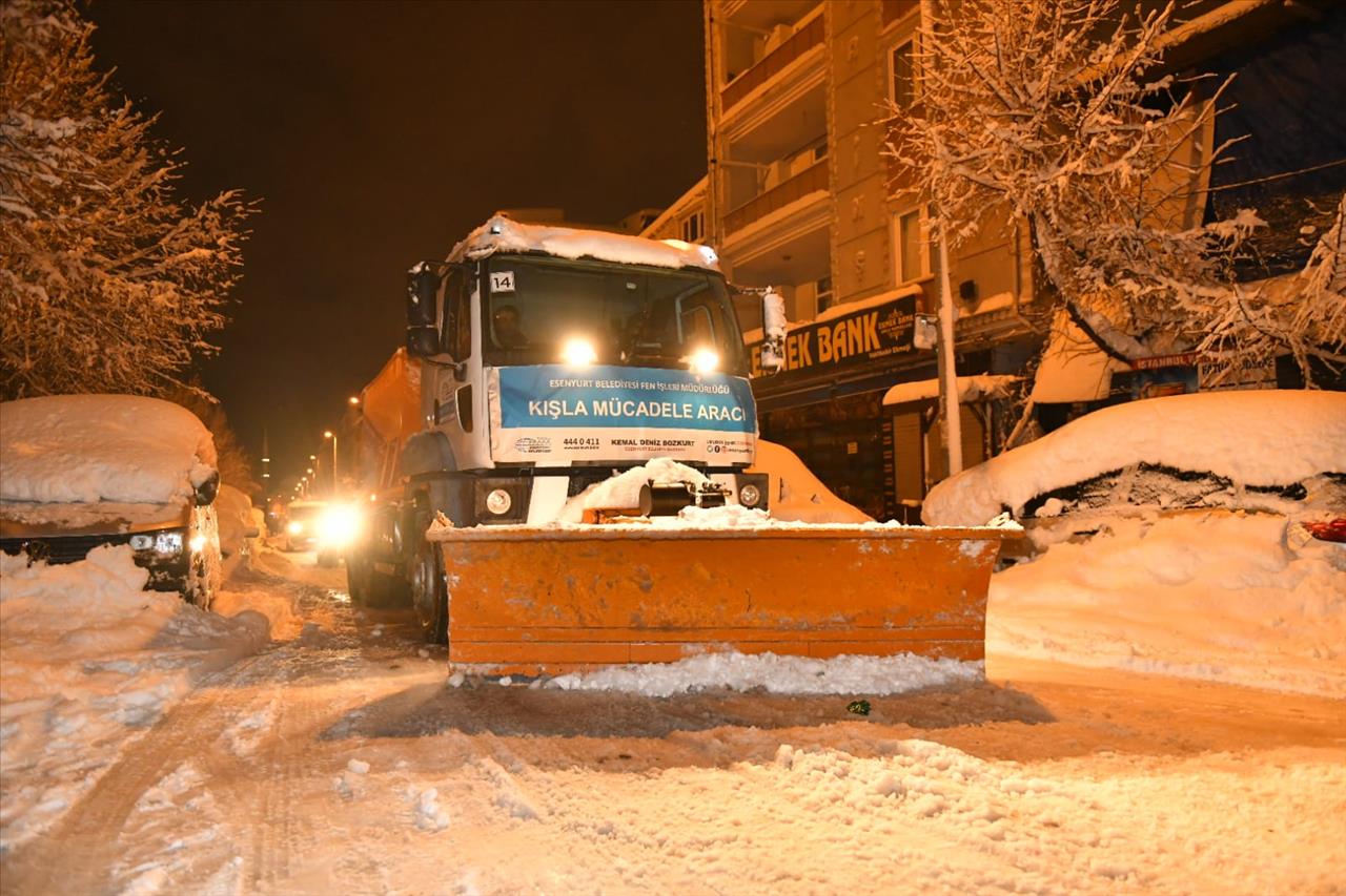 Acil Servisteki Hastalar İçin Zamanla Yarıştılar