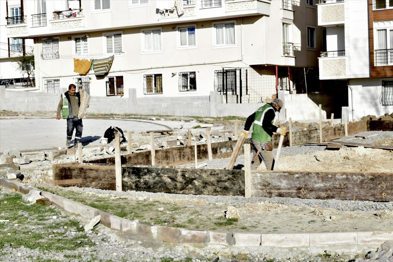 Esenyurt’ta Her Mahalleye Bir Park 