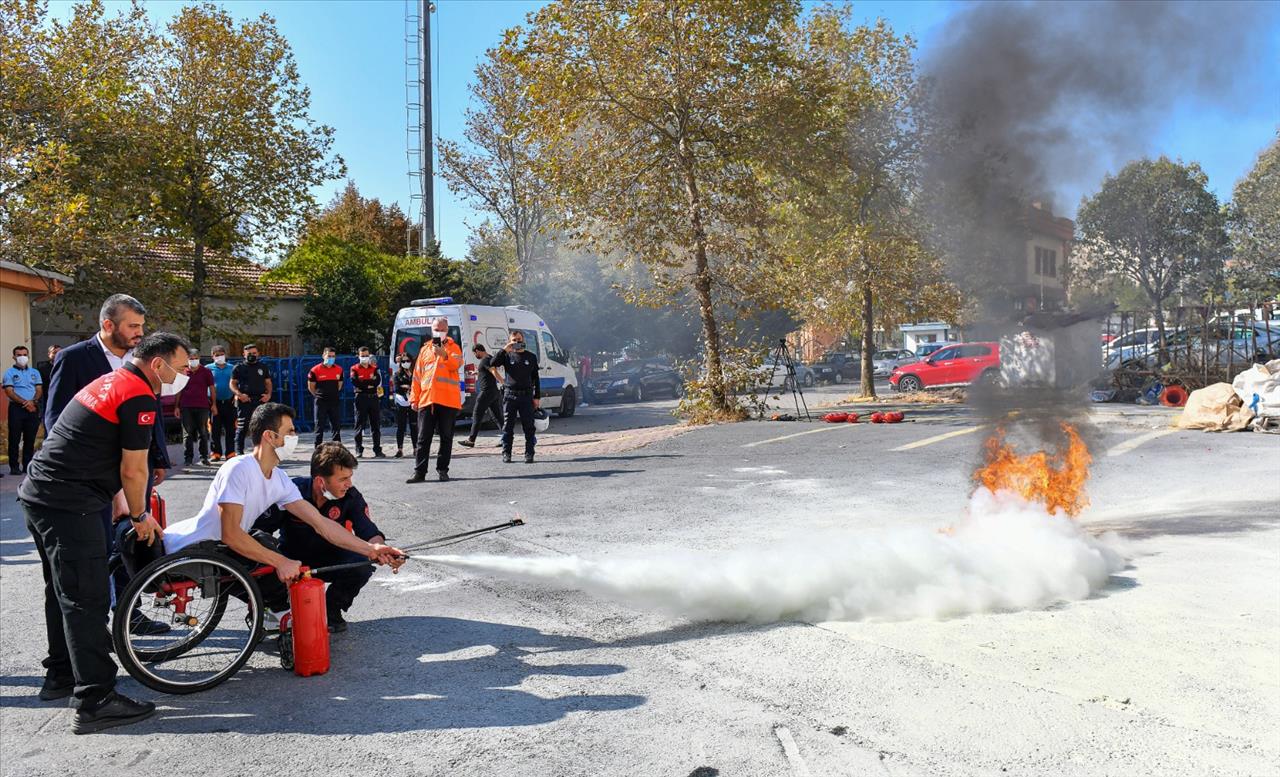 Esenyurt’ta Afetlere Karşı Hazırlıklar Devam Ediyor