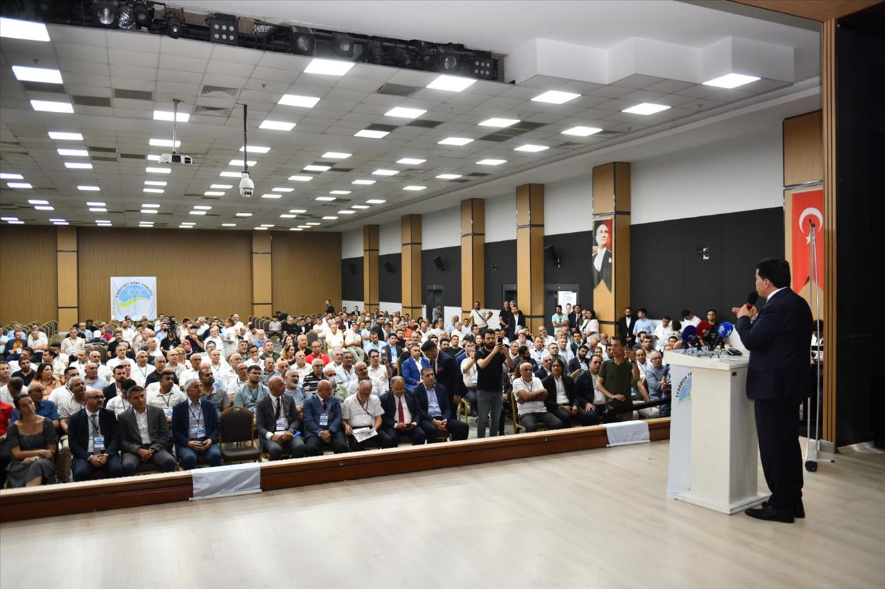 Başkan Özer: Esenyurt’un İmajını El Birliğiyle Düzelteceğiz