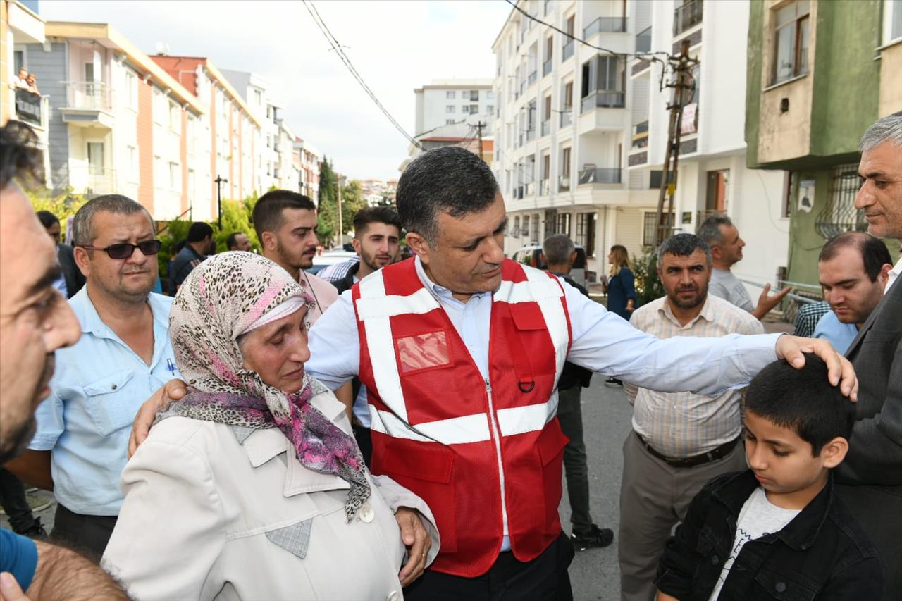 Esenyurt Belediyesinden Deprem Kriz Masası