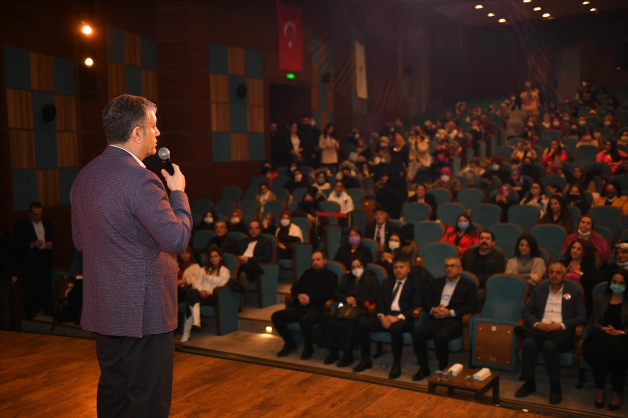 Başkan Bozkurt: “Güçlü Kentler, Güçlü Kadınlar İle Mümkün”