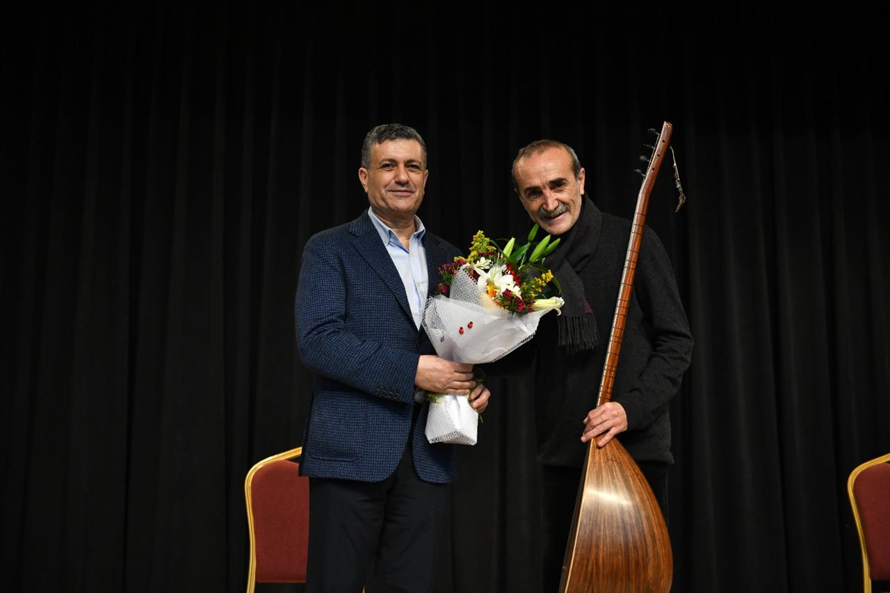 Büyük Halk Ozanı Âşık Veysel Esenyurt’ta Anıldı 