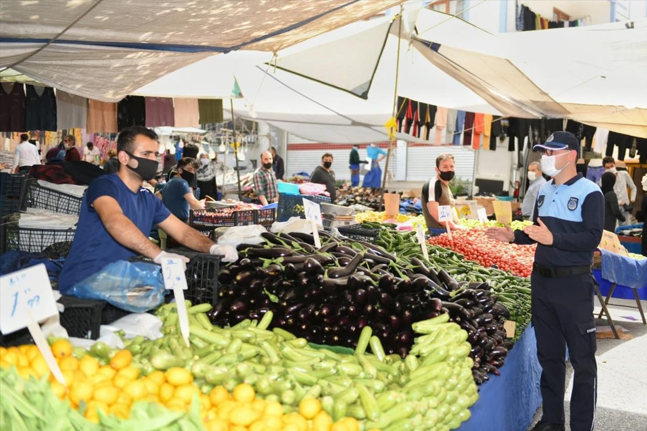 Esenyurt Zabıtası Pazar Yerlerinde Denetimlerini Arttırdı