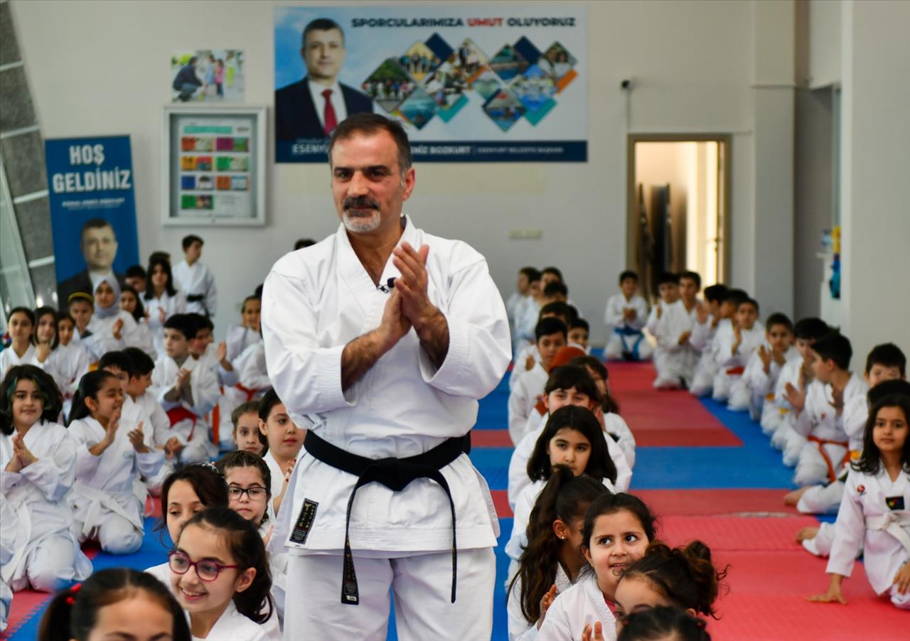 “Esenyurt’ta Çocuklar Karate İle Daha Güçlü”