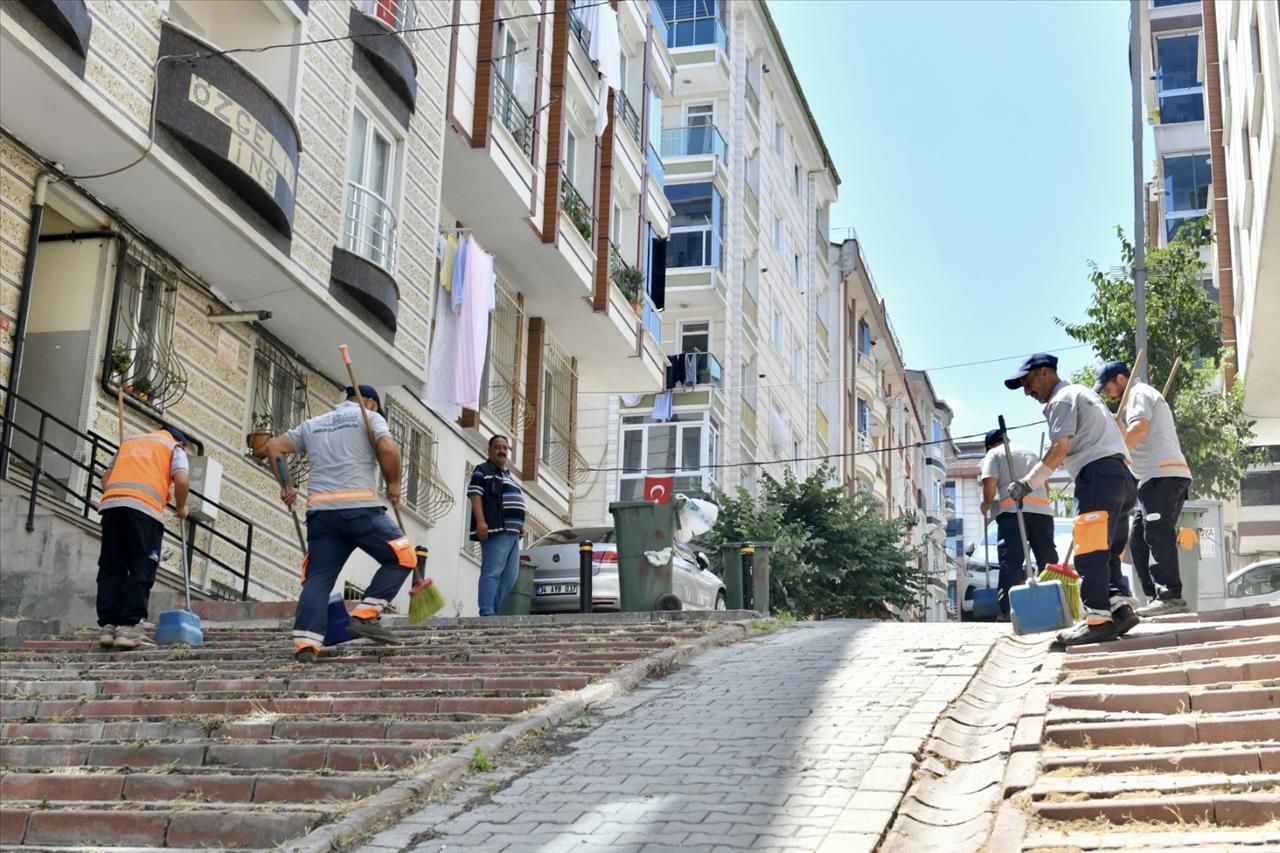 Vatandaşlar Talep Ediyor, Esenyurt Belediyesi Çözüyor