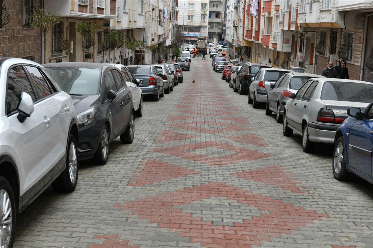 Esenyurt Belediyesi, Nisan Ayında Hizmetlerini Artırarak Devam Etti