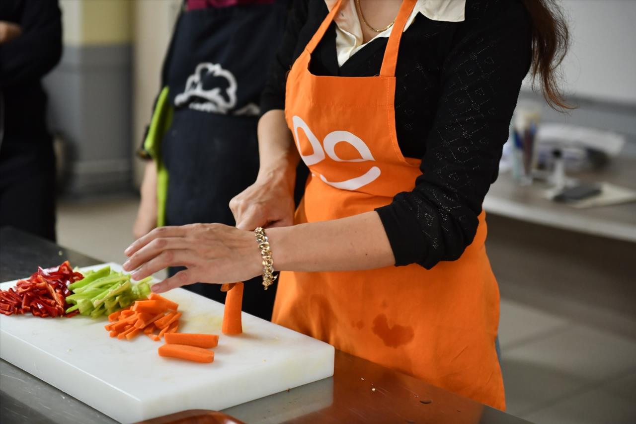 Esenyurt Aşçı Adaylarına Ev Sahipliği Yapıyor