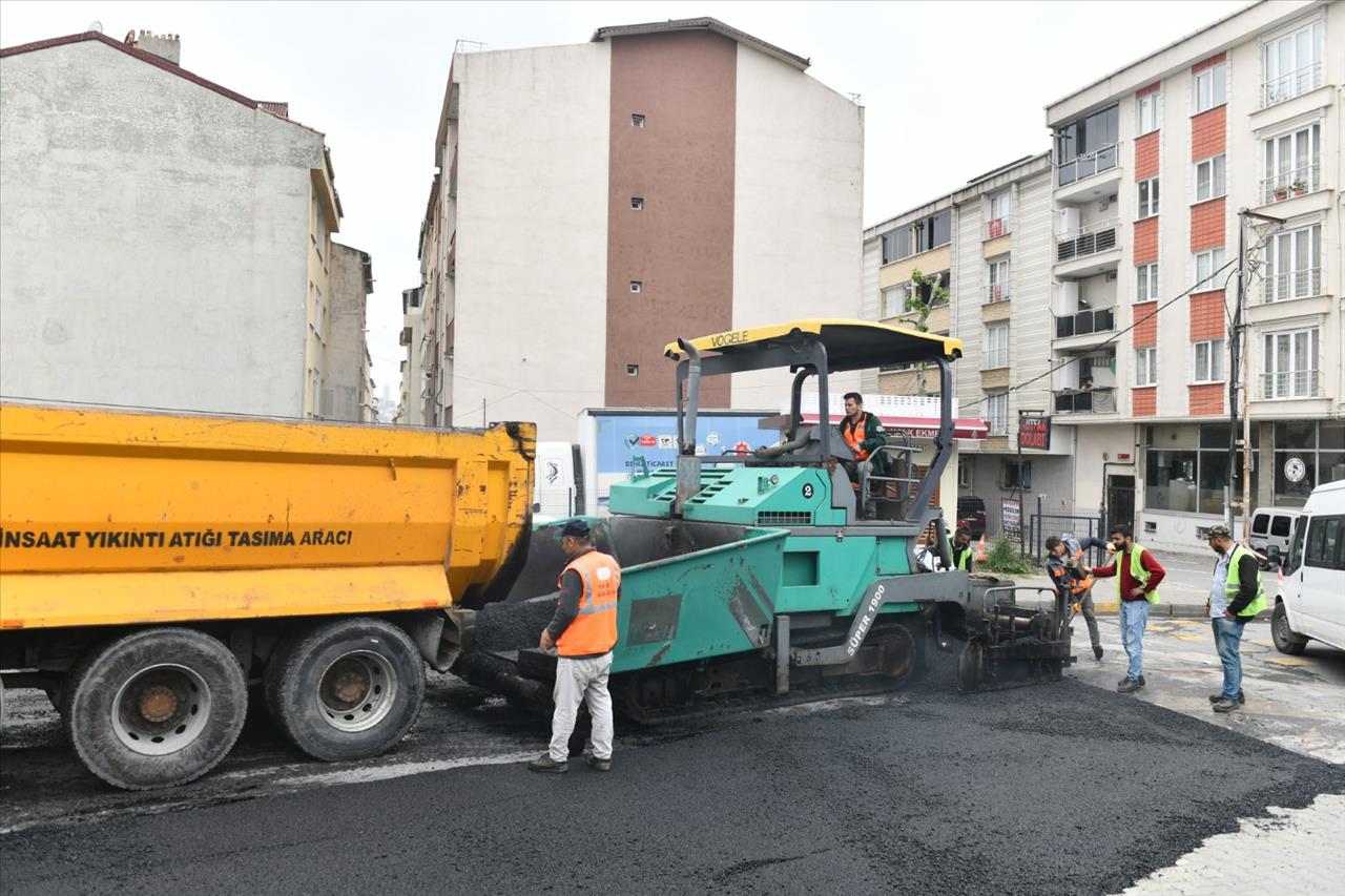 Esenyurt’un Sokakları Modern Bir Görünüme Kavuşuyor