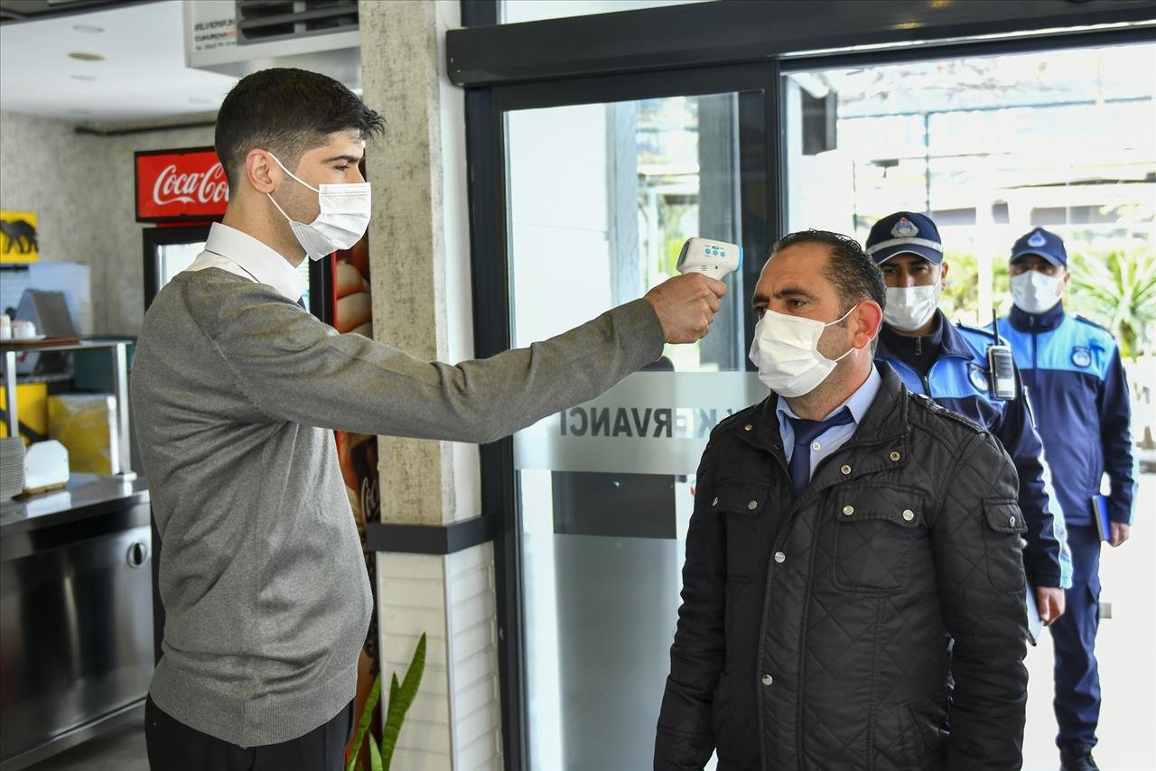 Esenyurt Zabıtasından Kafe Ve Restoranlara Koronavirüs Denetimi 