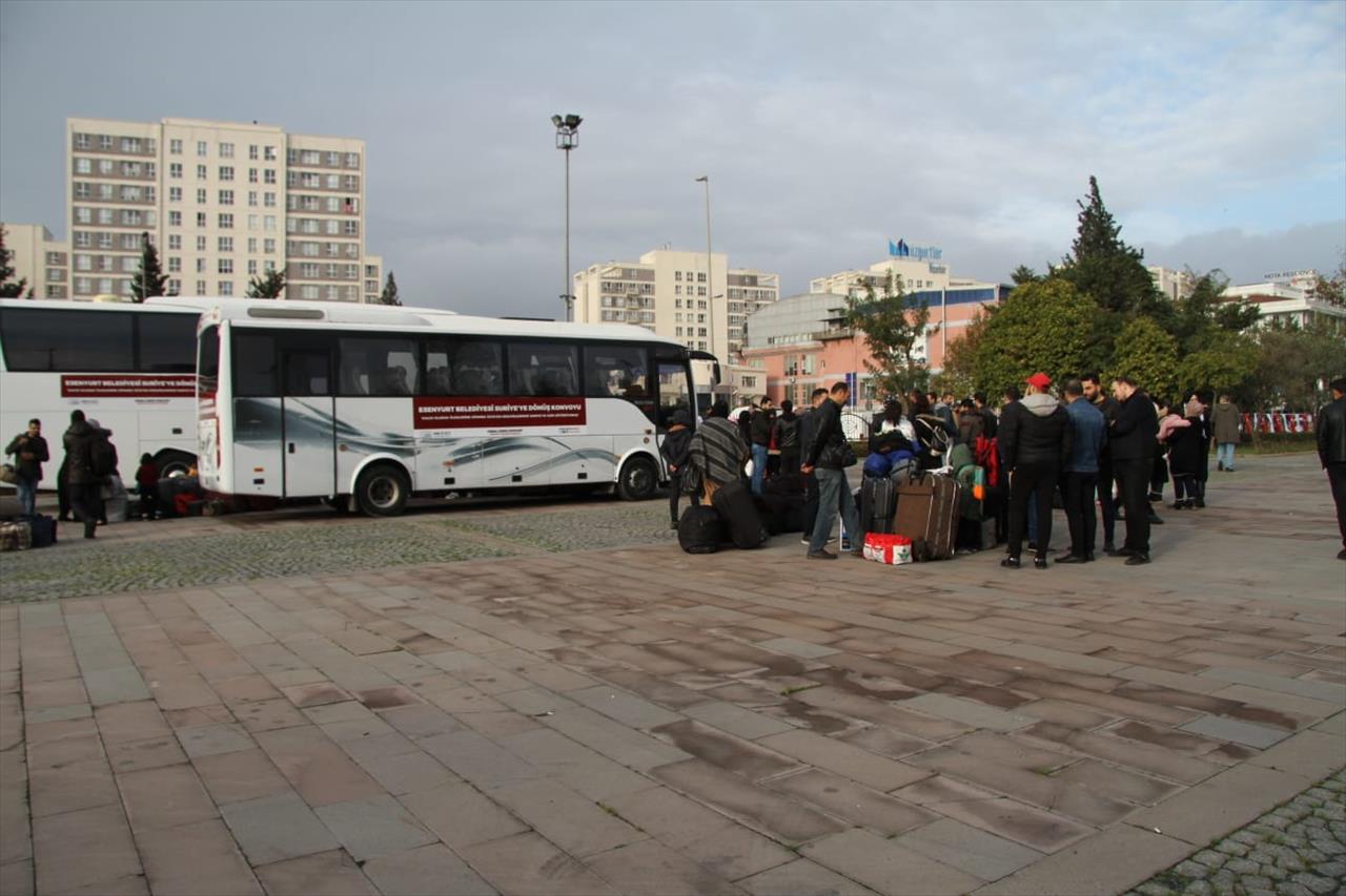 Esenyurt’tan Anavatan Suriye’ye Dönüşler Hızlandı