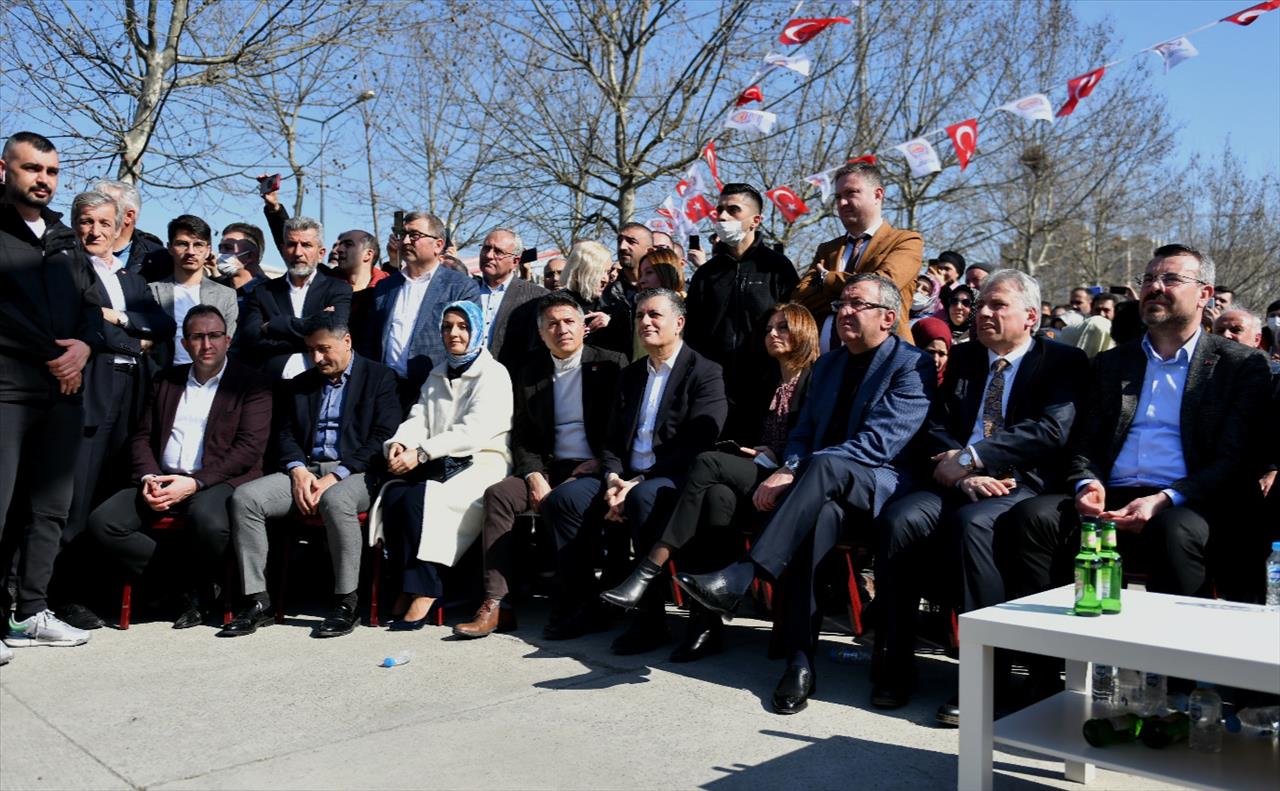 Başkan Bozkurt: “Esenyurt Festivaller Şehri Olacak”