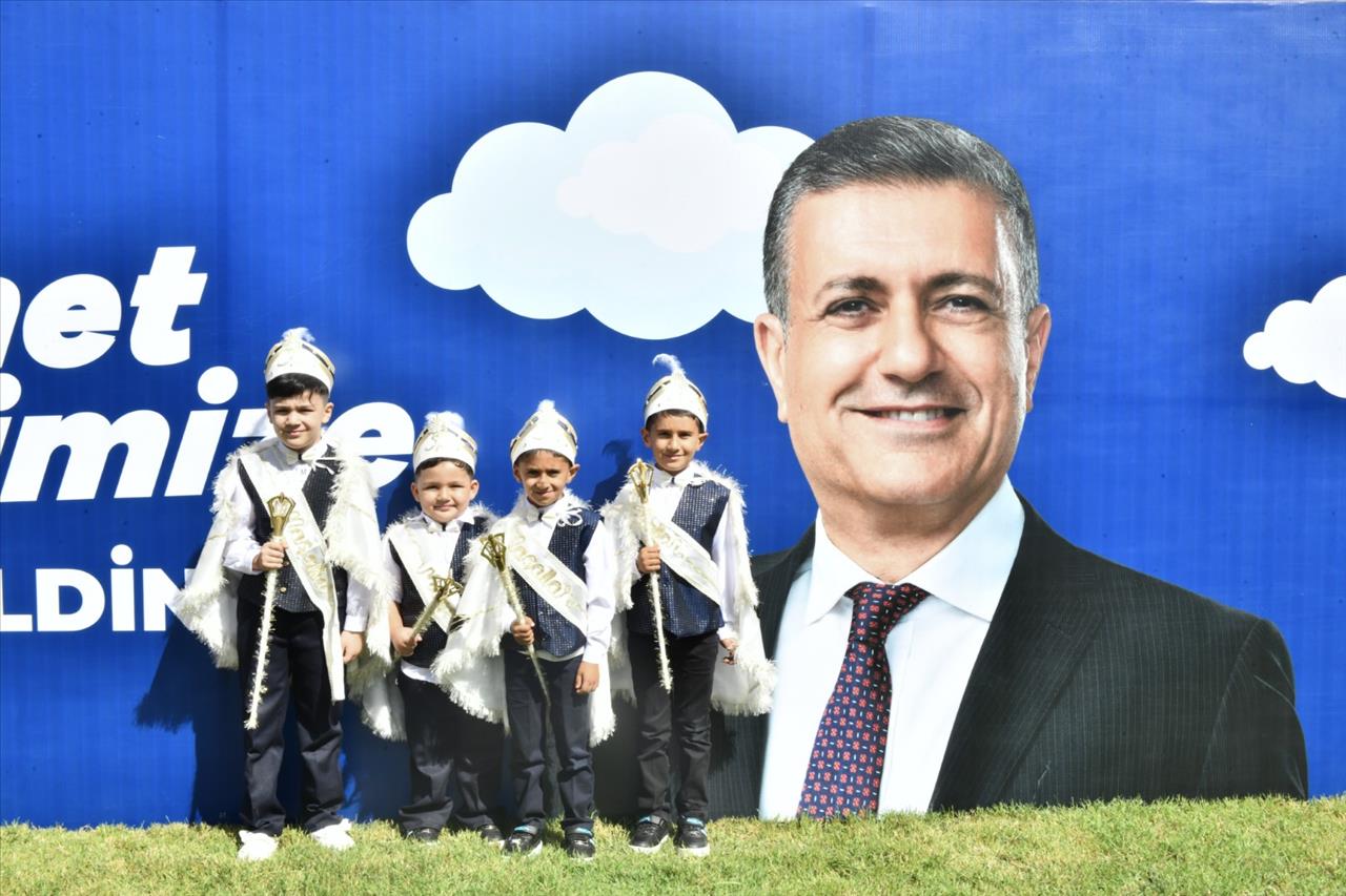 Esenyurtlu Minikler Sünnet Şöleninde Gönüllerince Eğlendi