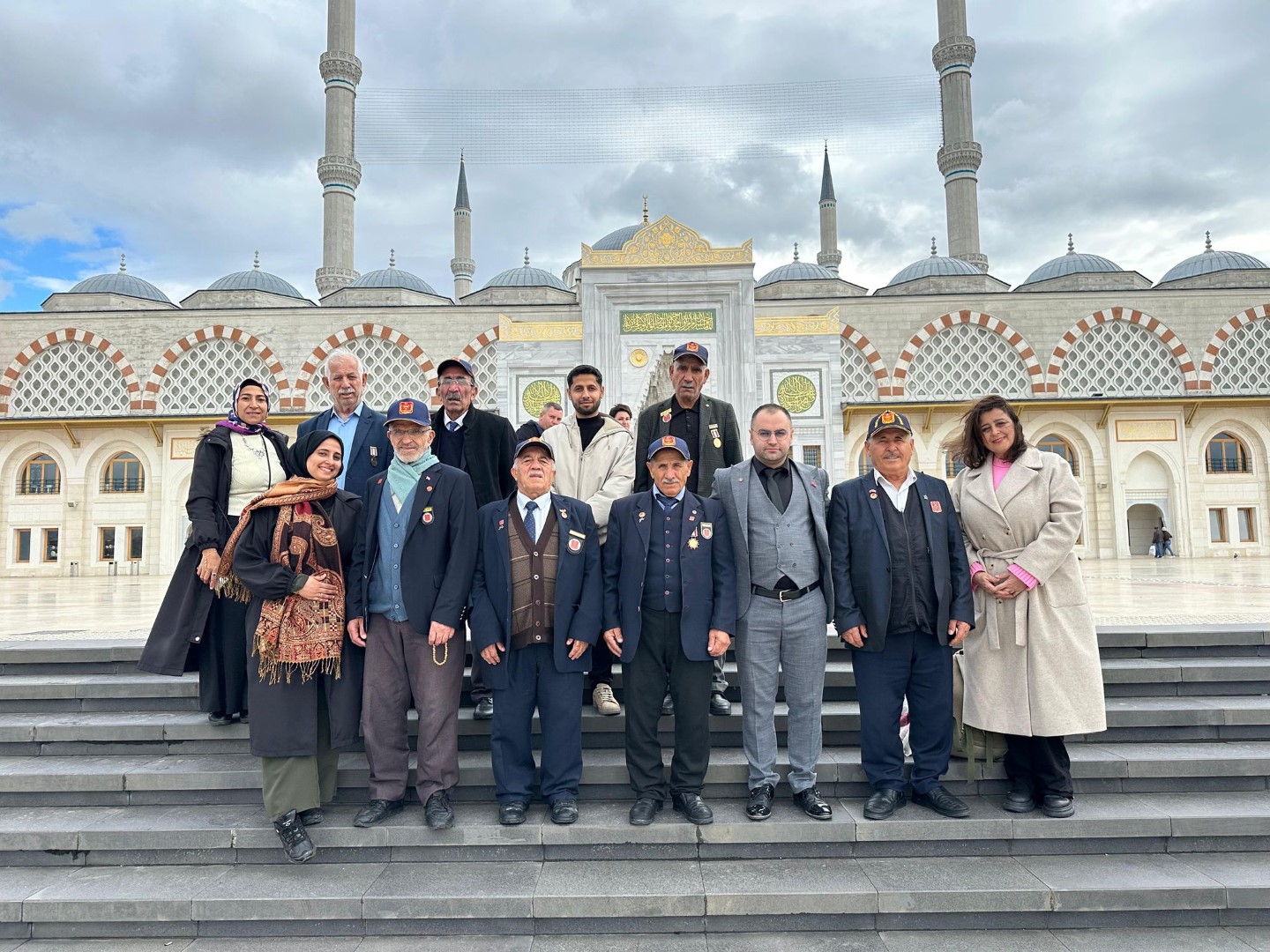 Esenyurt Belediyesi’nden Gaziler ve Şehit Ailelerine Anlamlı Gezi