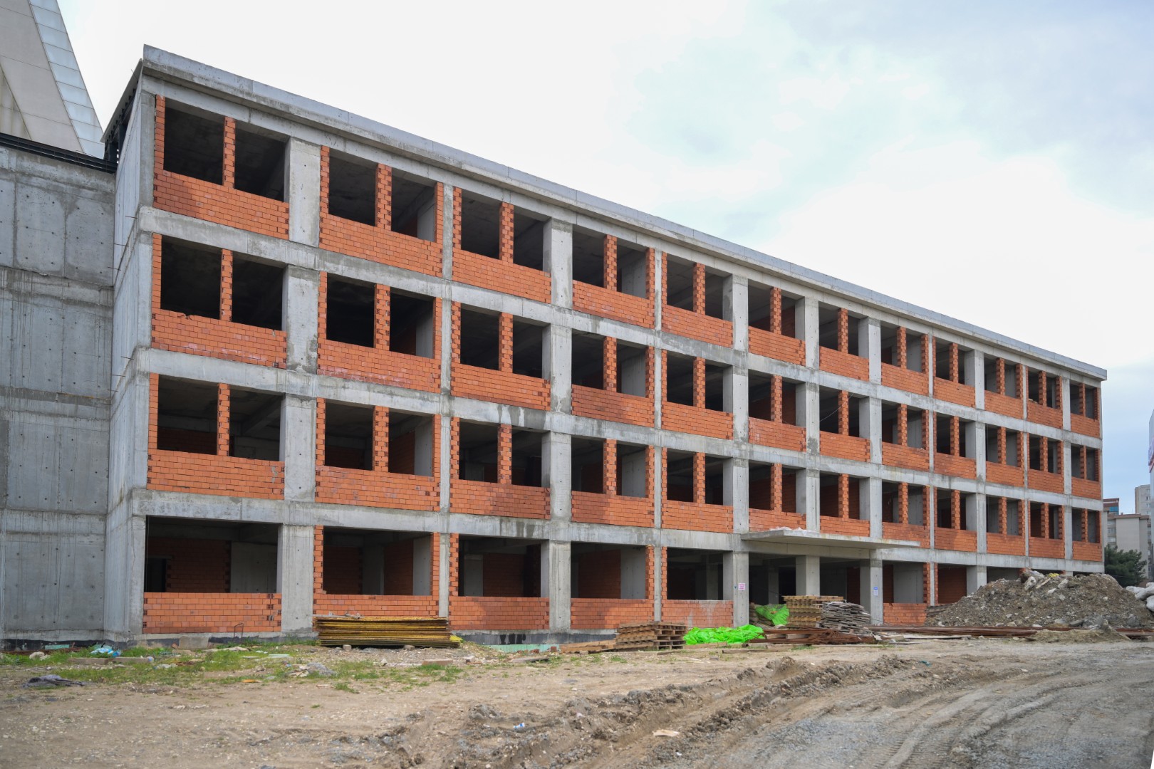 Esenyurt’ta Yatırımlar Hız Kesmeden Sürüyor